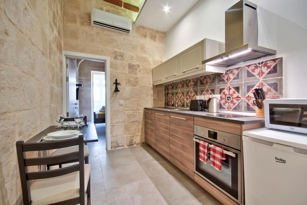 Vallettastay Old Lodge Apartment 4 Εξωτερικό φωτογραφία