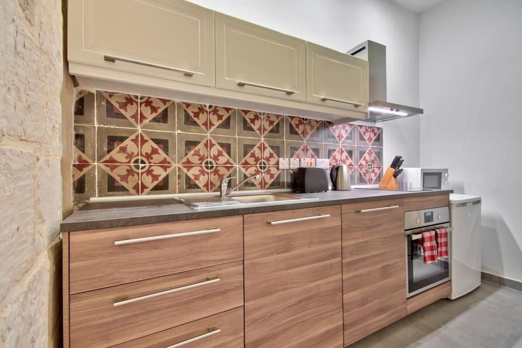 Vallettastay Old Lodge Apartment 4 Εξωτερικό φωτογραφία