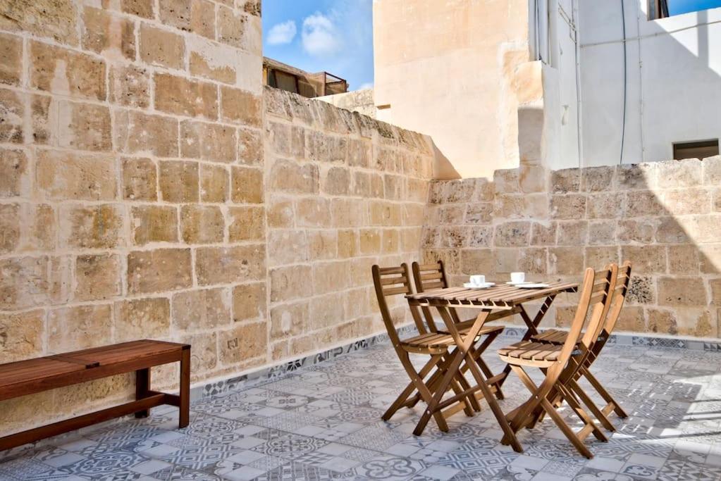 Vallettastay Old Lodge Apartment 4 Εξωτερικό φωτογραφία